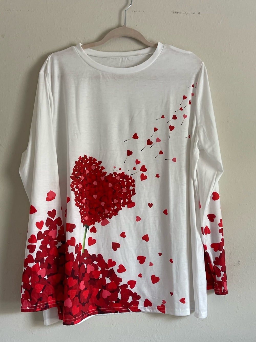 Women's White Long-Sleeve Heart Graphic Tee - Red Heart Motif